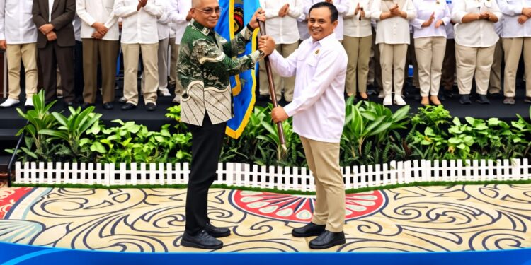 Akhmad Munir Lantik Pengurus PWI Surakarta Periode 2026-2031